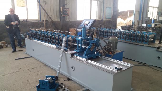 Dry Wall Stud And Track Roll Forming Machine For U And C Section None Stop Cutting