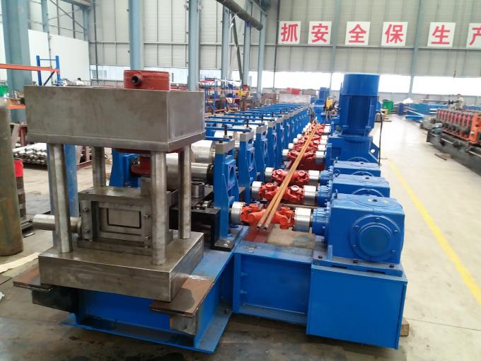 4mm Thickness U Section Guardrail Roll Forming Machine / Profile Roll Forming Machine