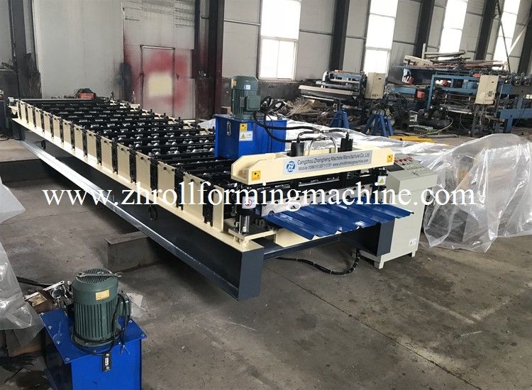 Automatic Roofing Sheet Roll Forming Machine Color Coated 15 m / min speed