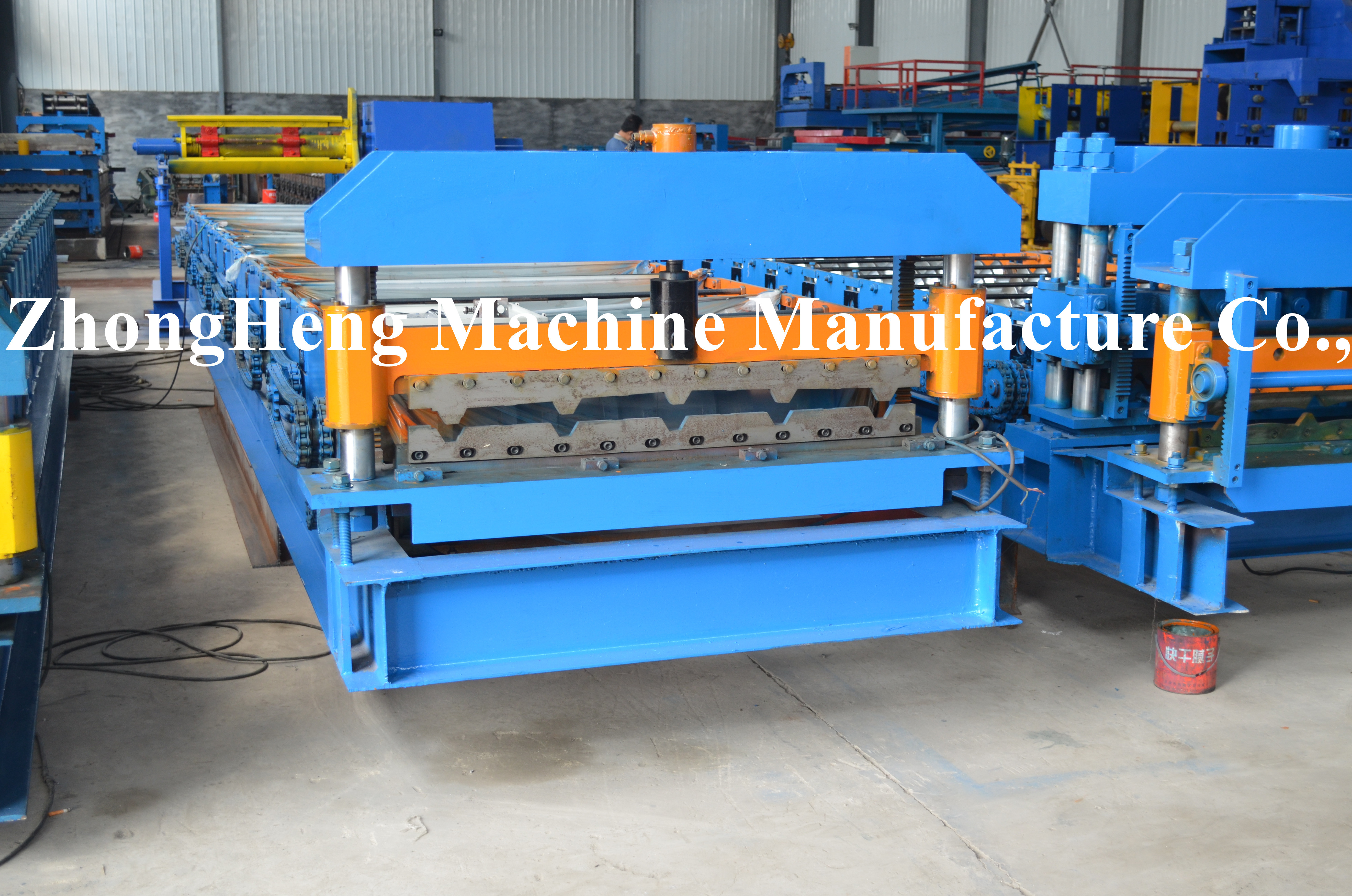 3 Phase Manual Glazed Tile Roll Forming Machine With Pillar Leading Pressing